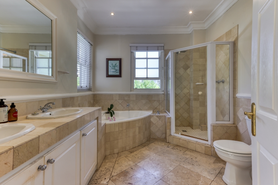 3 Bedroom Property for Sale in Newlands Western Cape